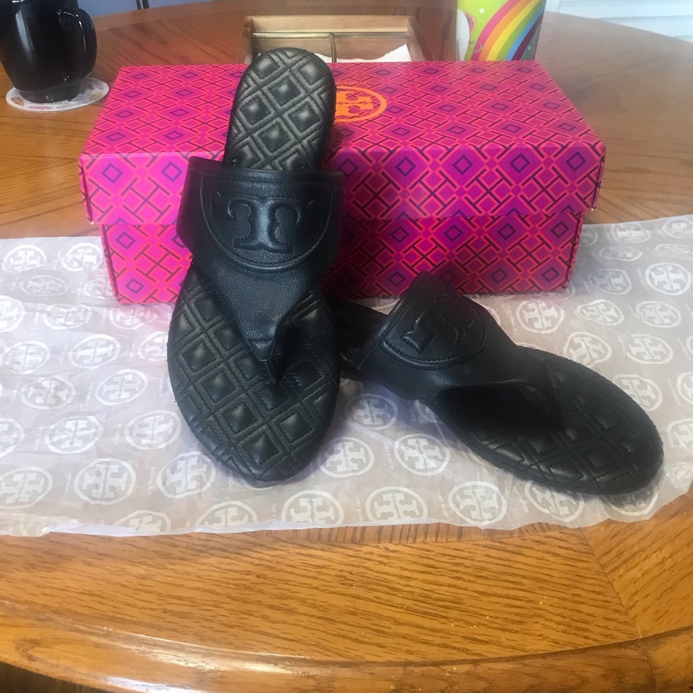 Authentic Tori Burch Fleming thong sandals